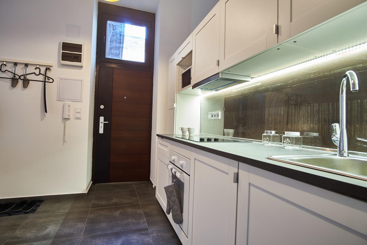 Design In The Center With Ac Lejlighed Budapest