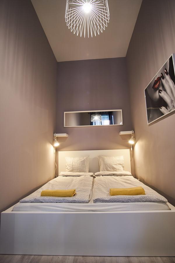 Apartment Design In The Center With Ac *